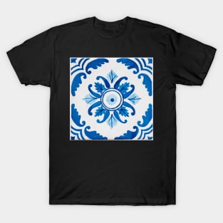 Traditional Portuguese glazed tiles T-Shirt